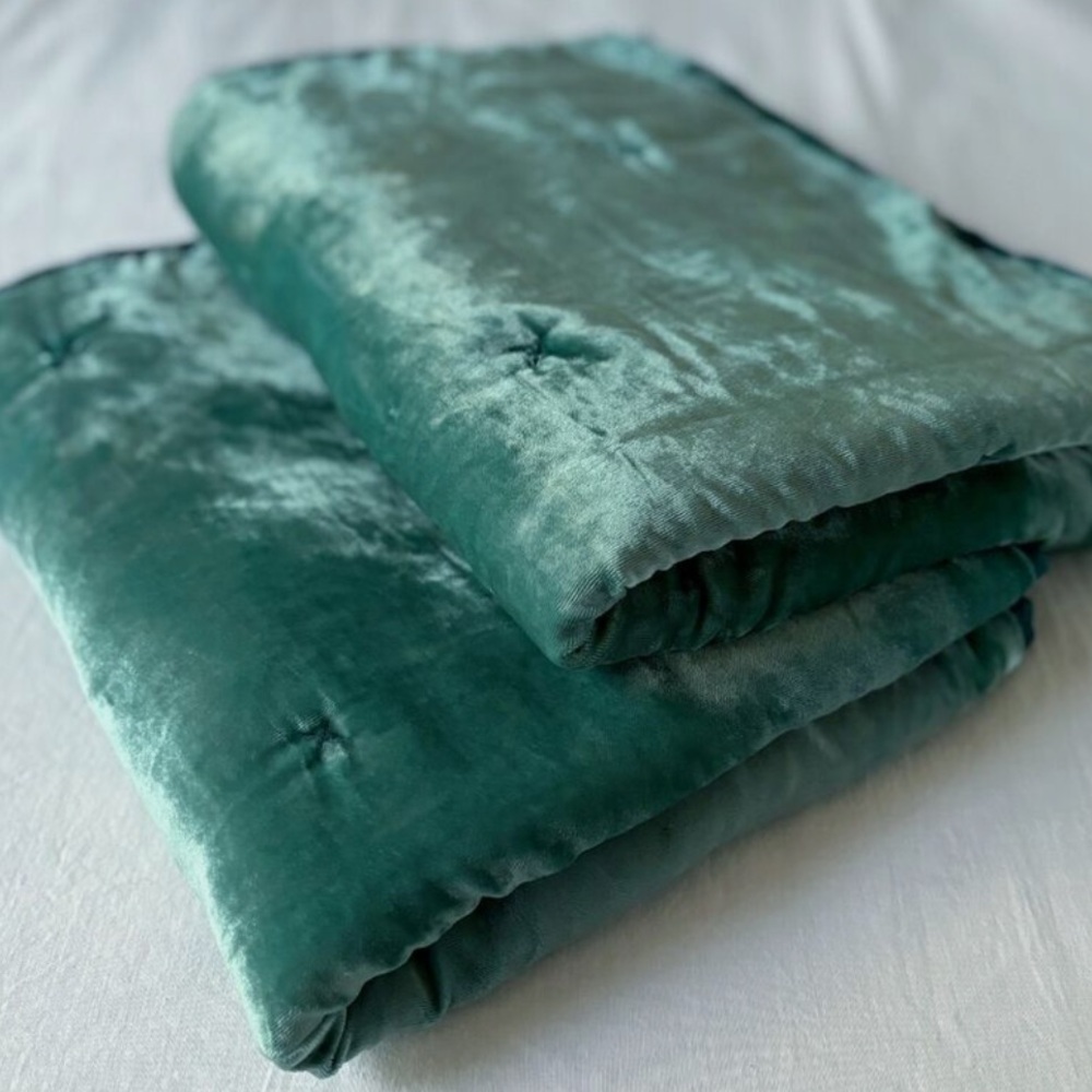 Rare opal house set of two teal standard sized pillow shams - Picture 3 of 3